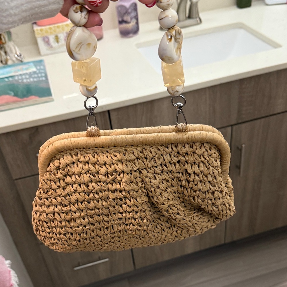 Source Unknown Tan Woven Clutch with Beaded Handle